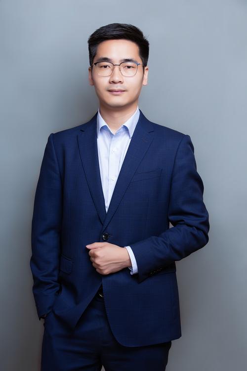 彭予 项目运营总监